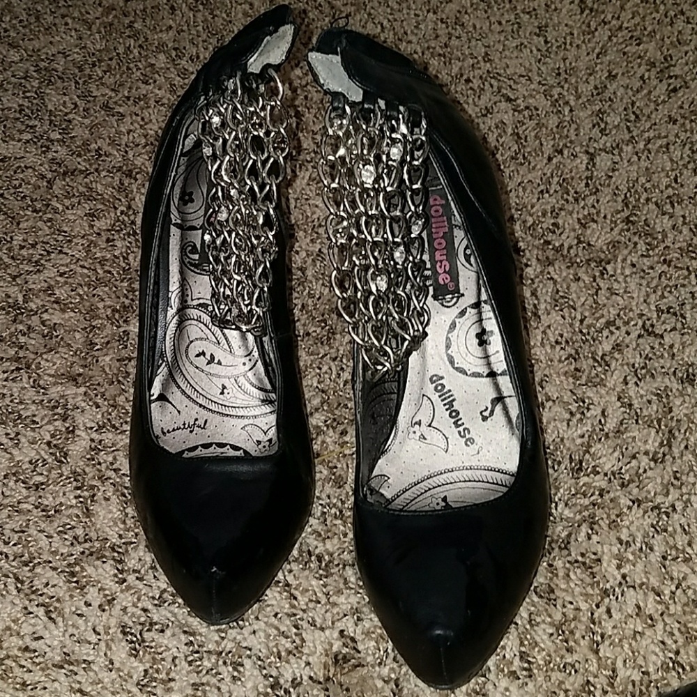 Sexy Black Dollhouse PumpAnkle Chain Size 8.5